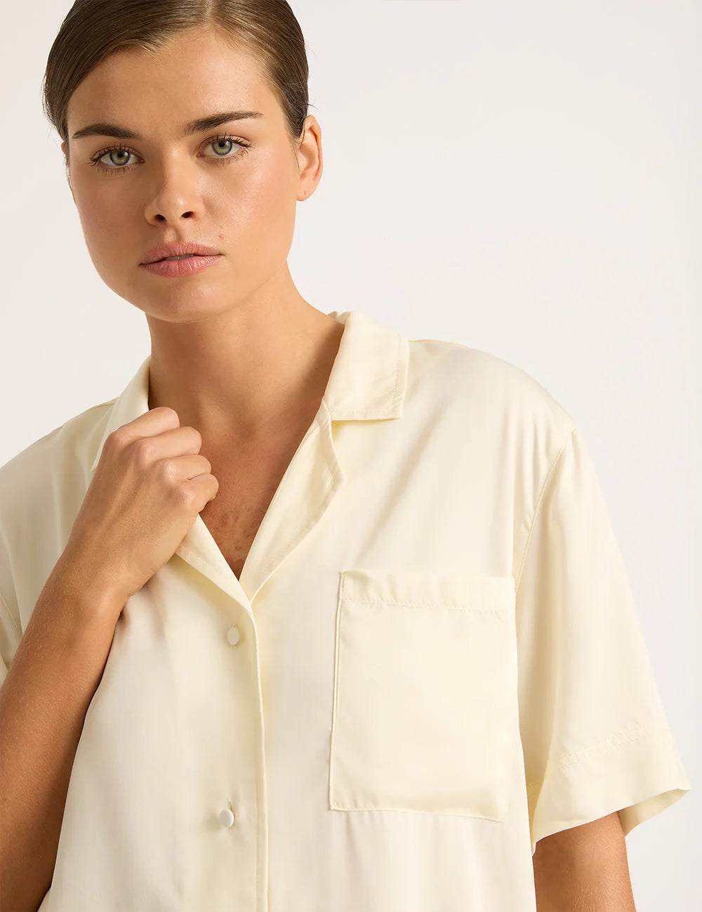 Vegan Silk Short Sleeve Sleep Shirt In Pearl