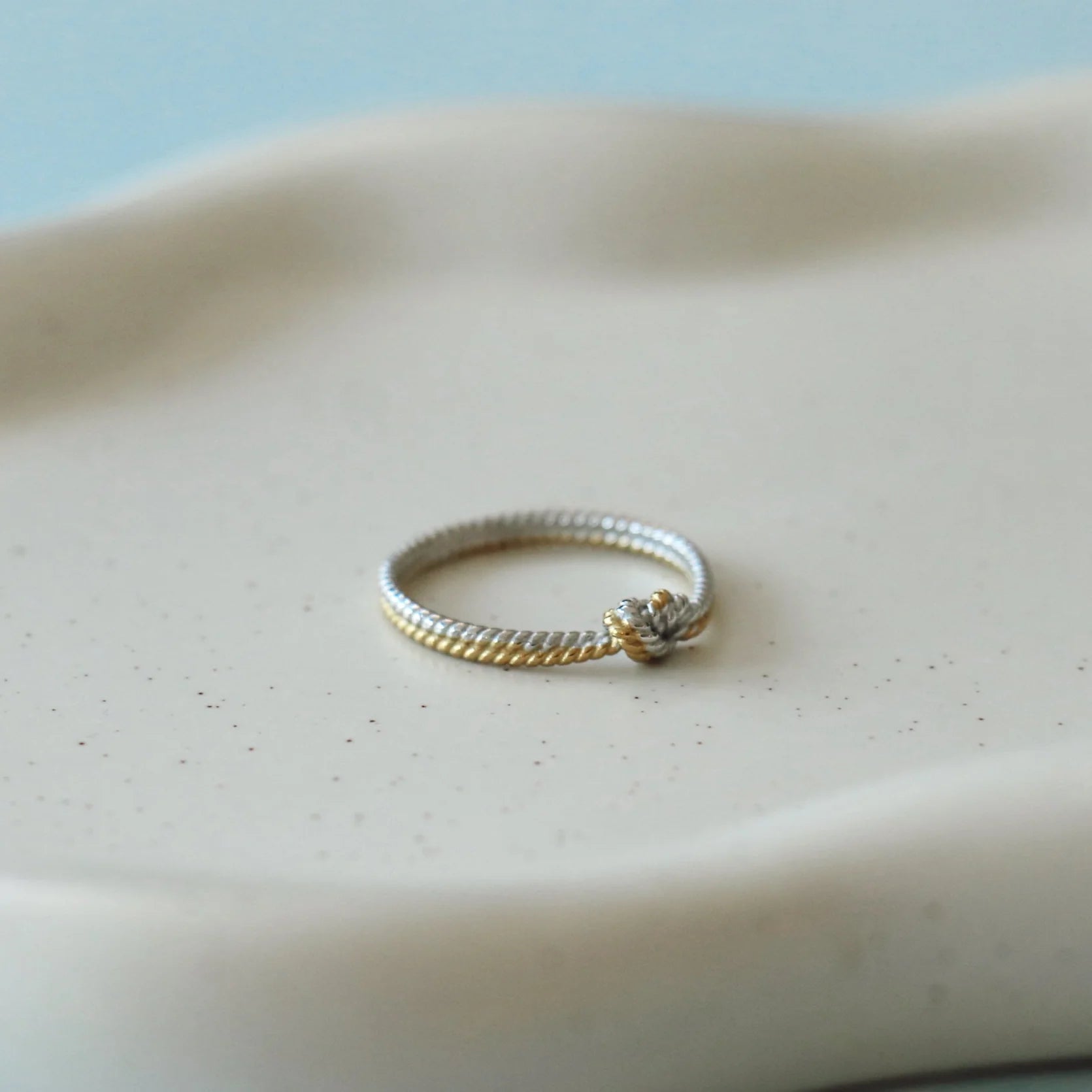 Noto Two-Tone Ring