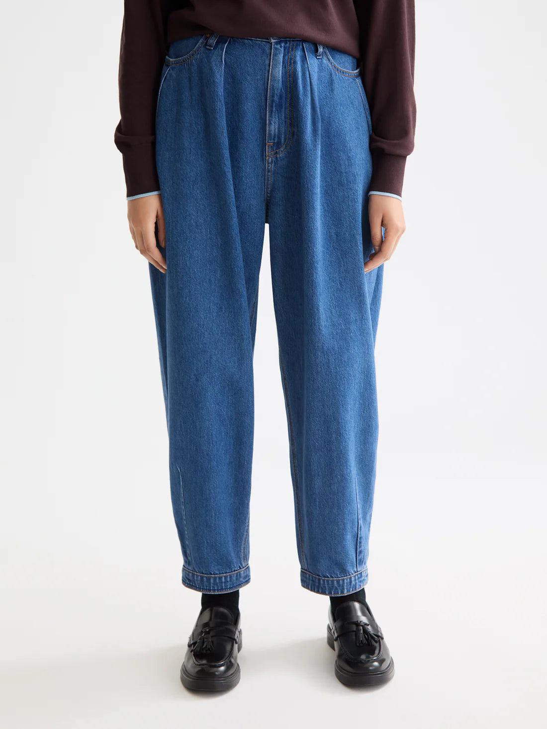 The Flux Loose Tapered Jean In Off Duty