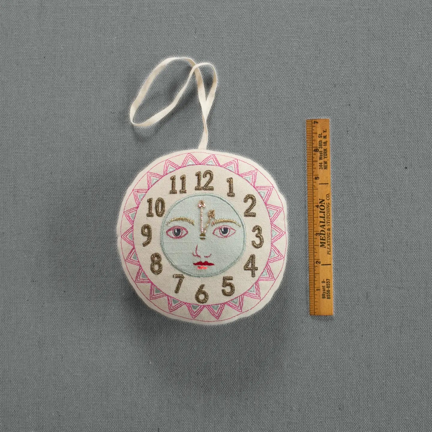 Clock Face Wall Hanging Ornament