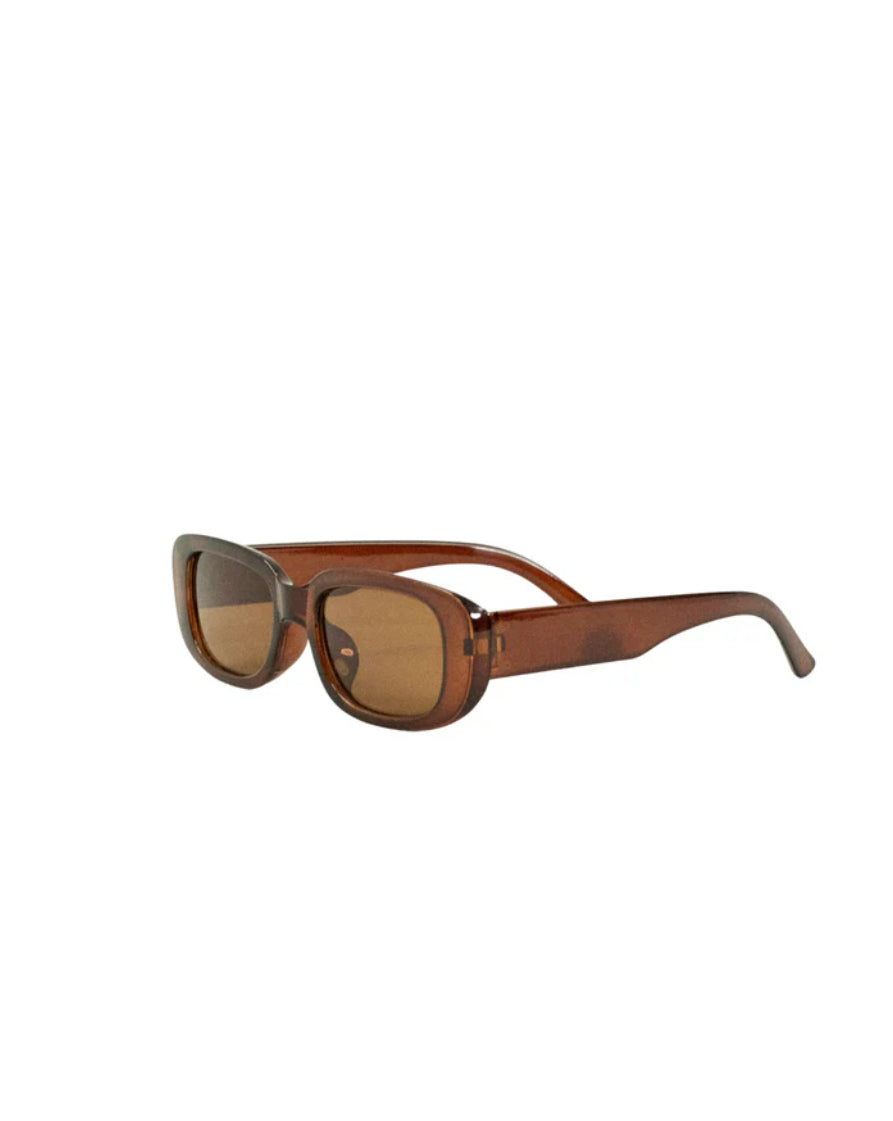 Weird Wave Sunglasses in Toffee