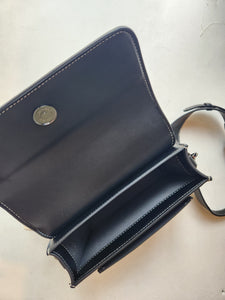 Cayman Pocket Soft Structure Bag In Black