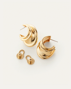 Leona Hoops