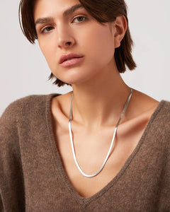 Zeina Slim Chain In Gold