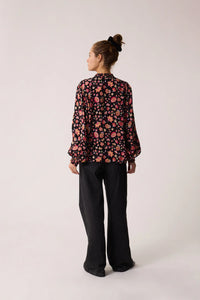 Elizon Blouse