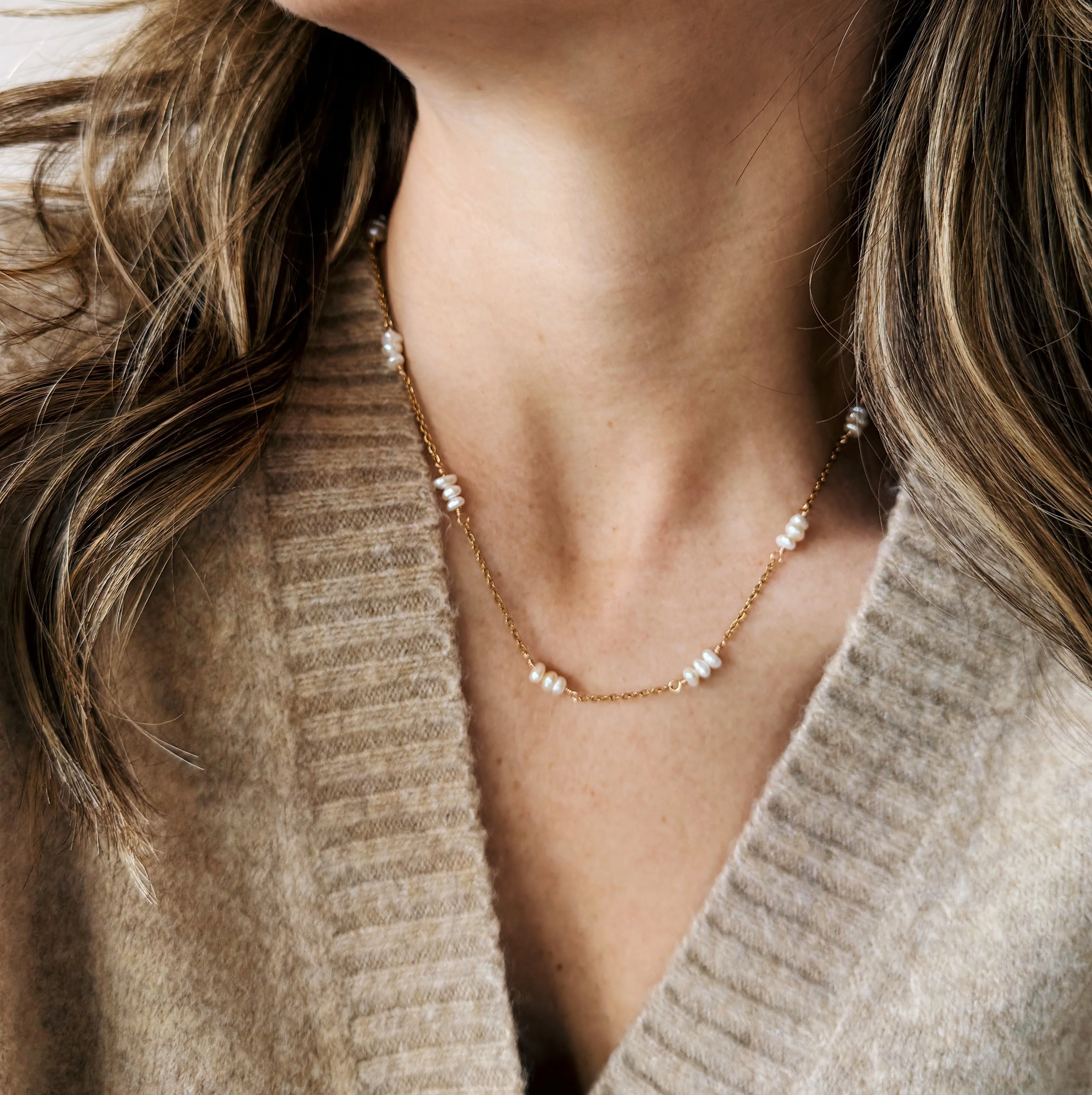 Herlo Freshwater Pearl Necklace