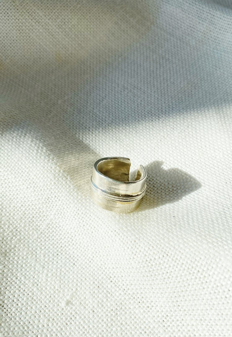 Passage Ring In Silver