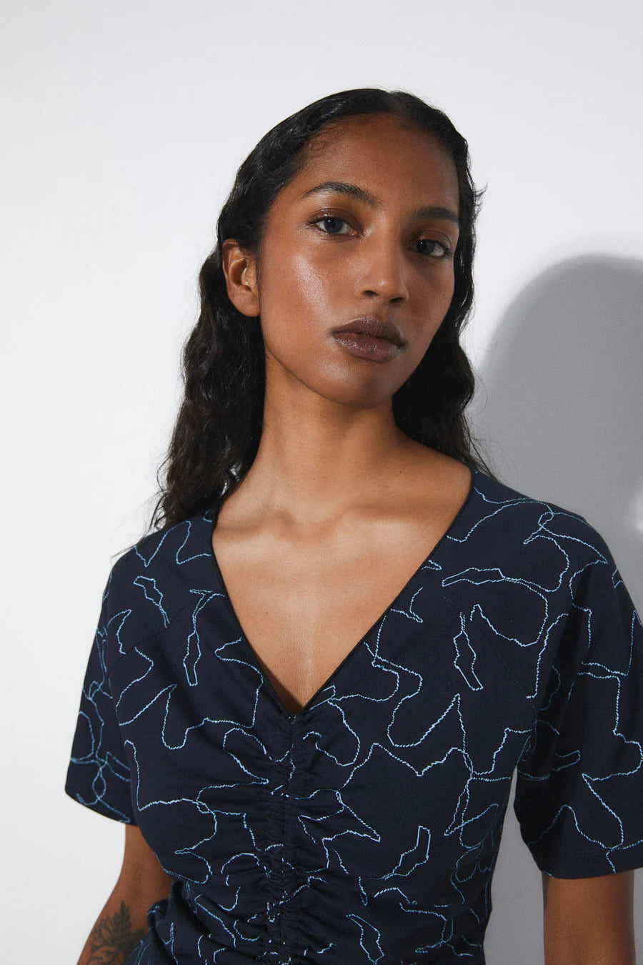 Georgia Top In Dark Blue Flowers