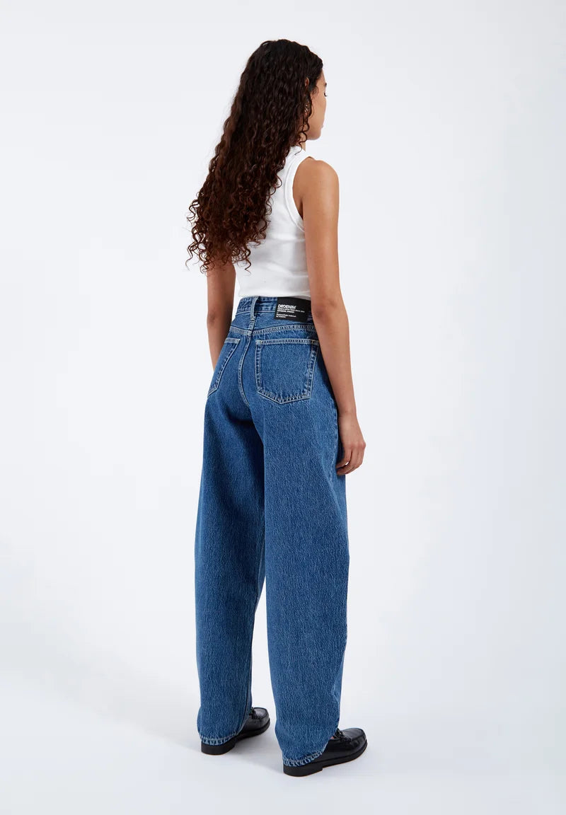 Nanci Jeans In Stream Mid Retro