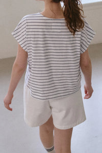 Chérie Tee In White & Navy