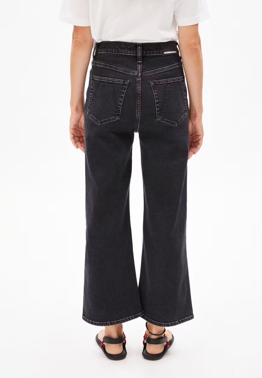 Murliaa Cropped Denim In Ebony Black