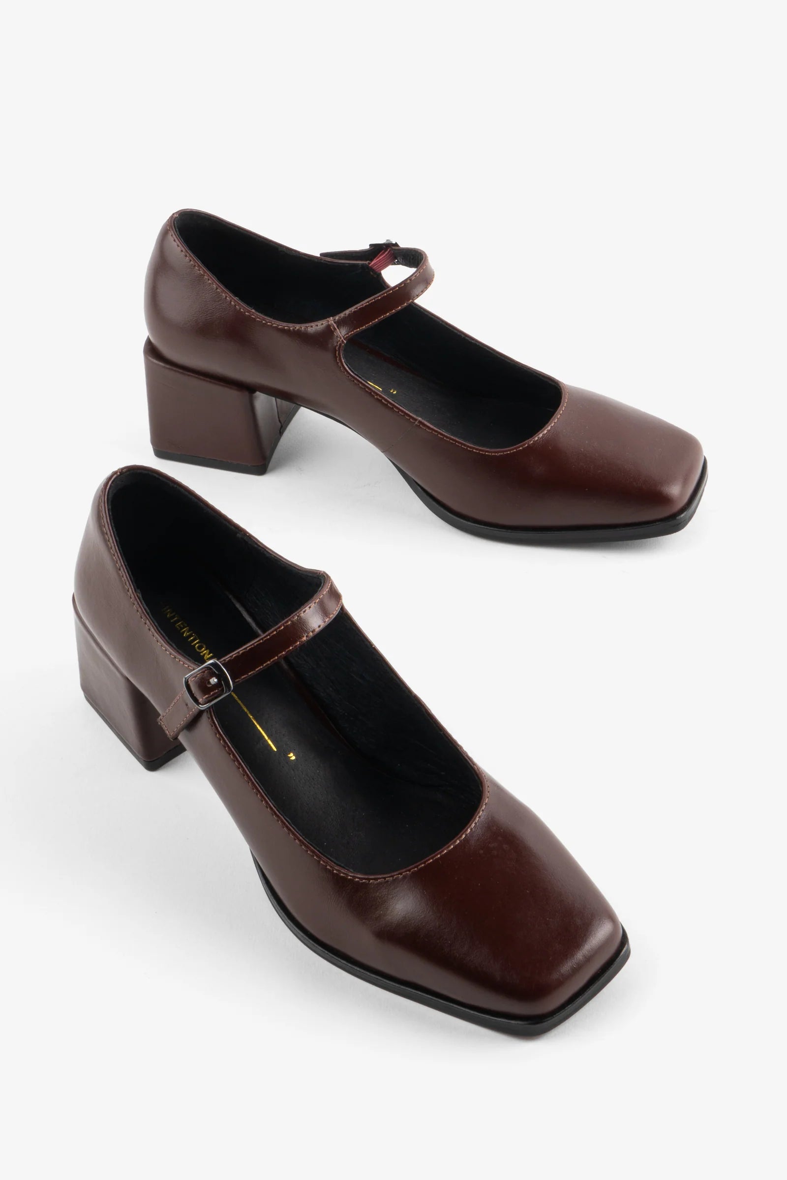 Christopher Mary Jane In Maroon