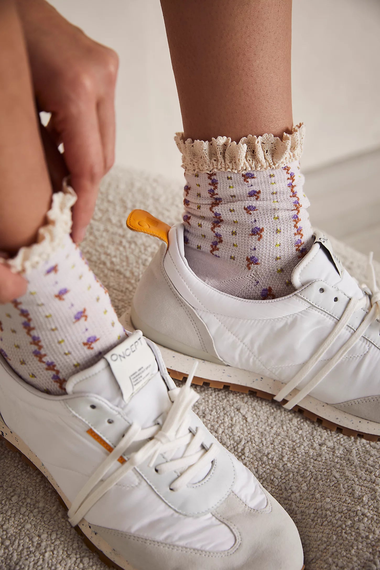 Rosebud Waffle Knit Ankle Sock