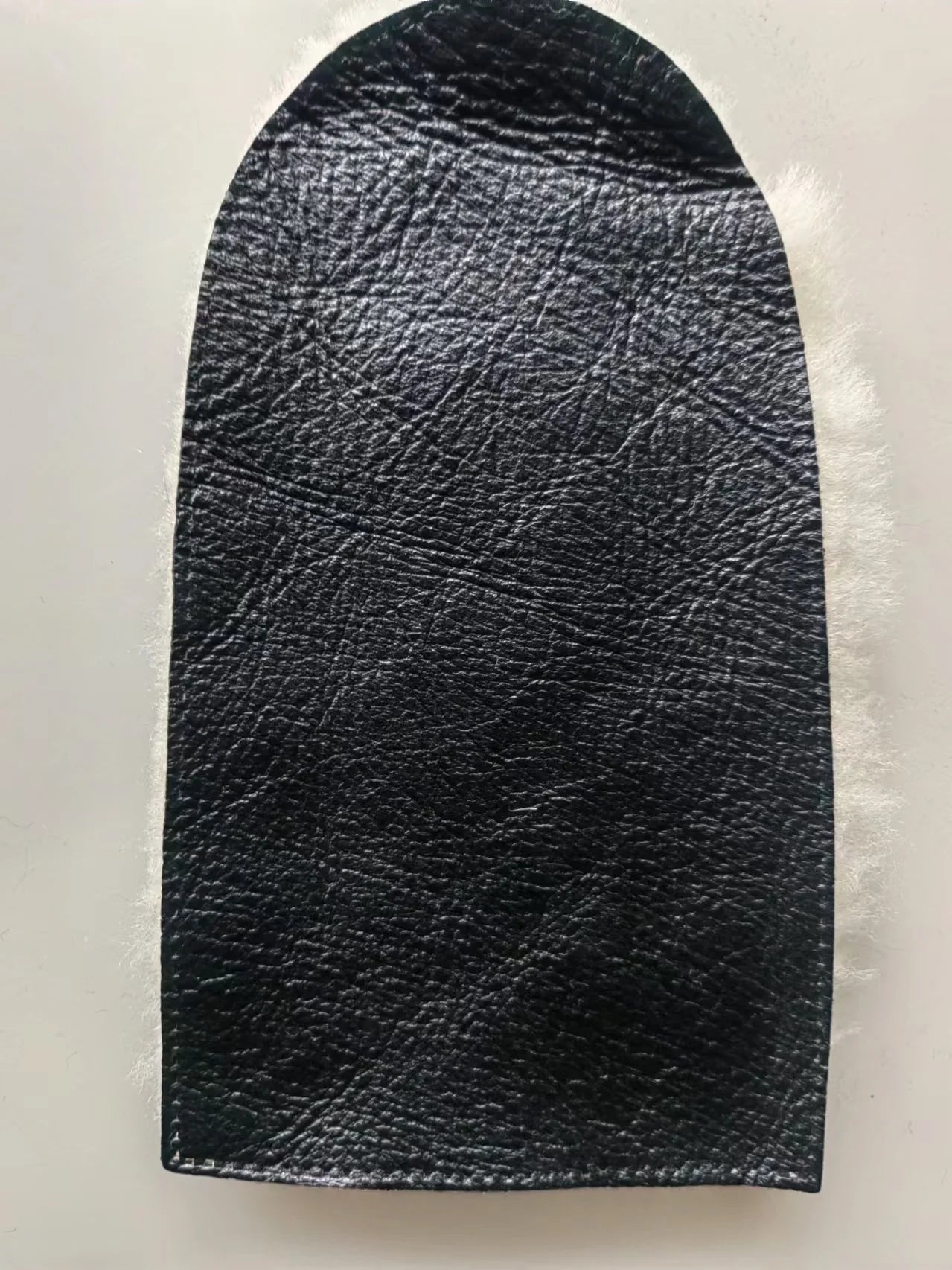 Shearling White Stitch Mittens