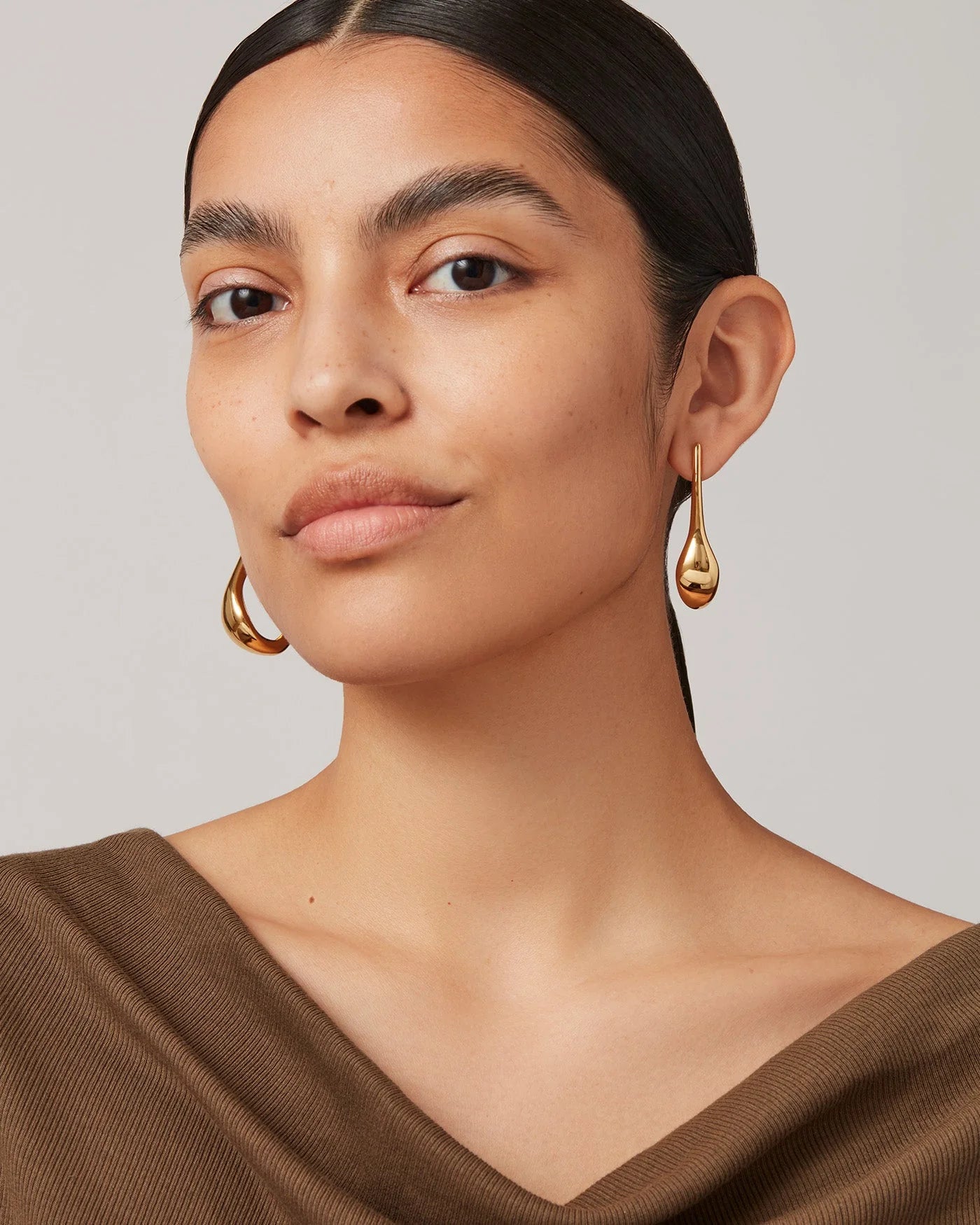 Collette Medium Hoops