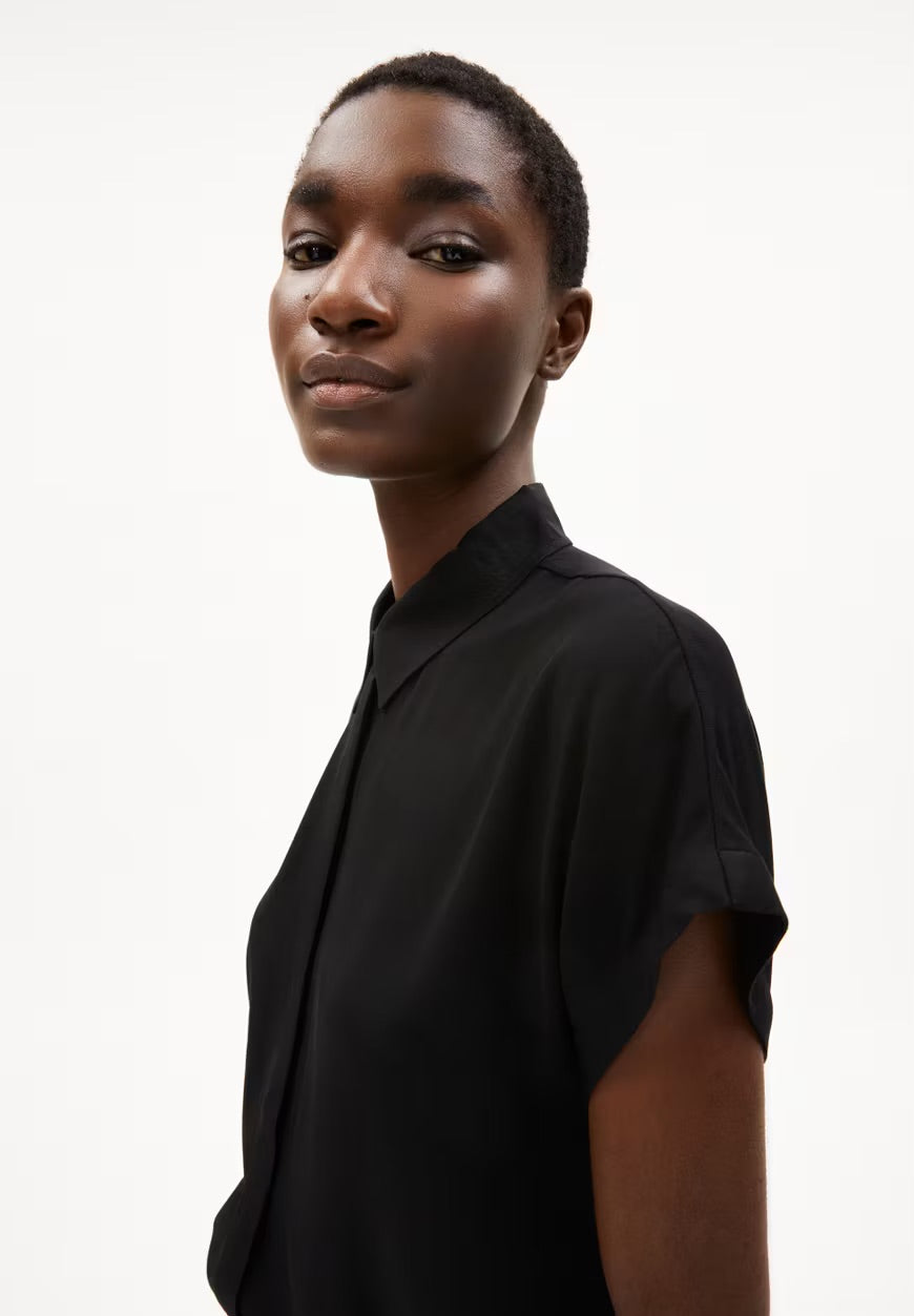 Nalaani Blouse In Black