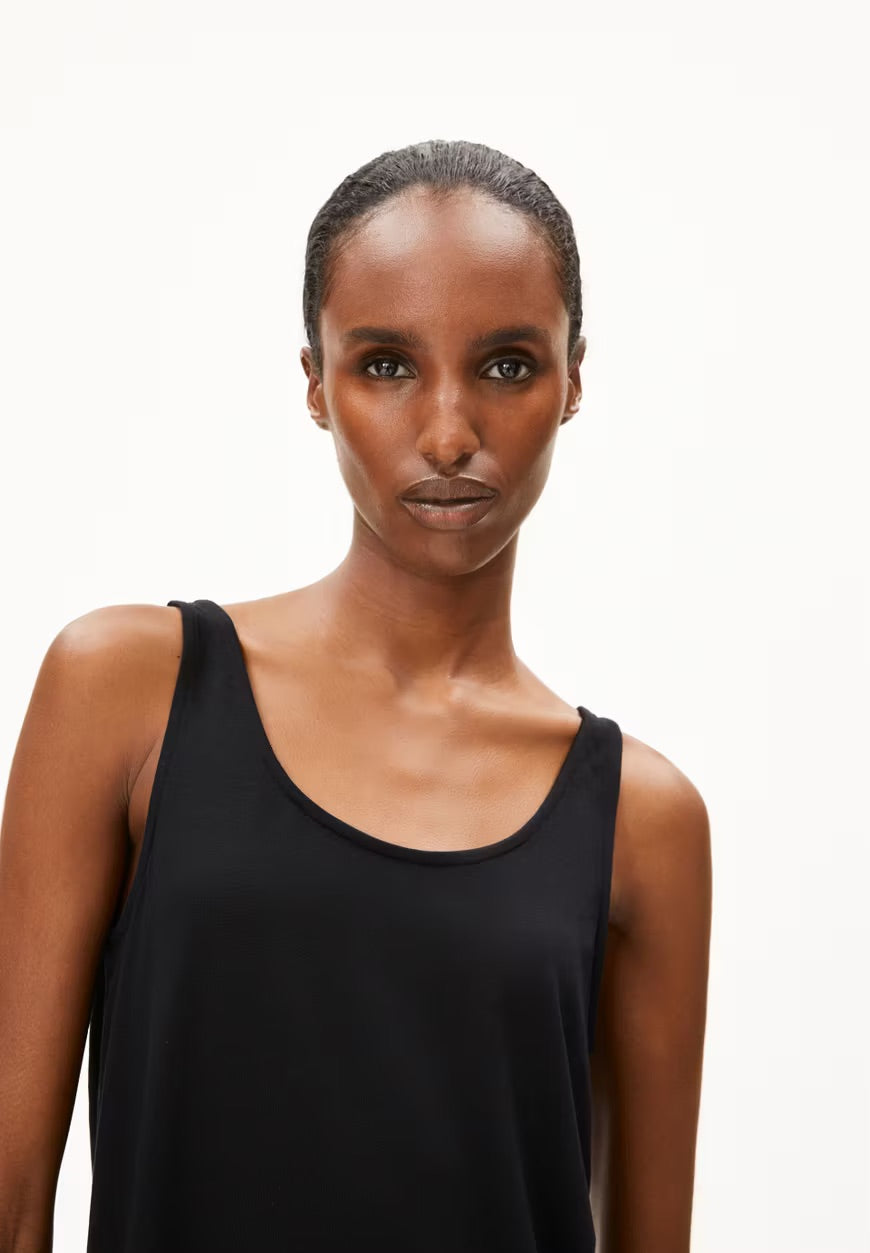 Ashraani Tank In Black