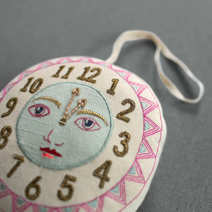 Clock Face Wall Hanging Ornament