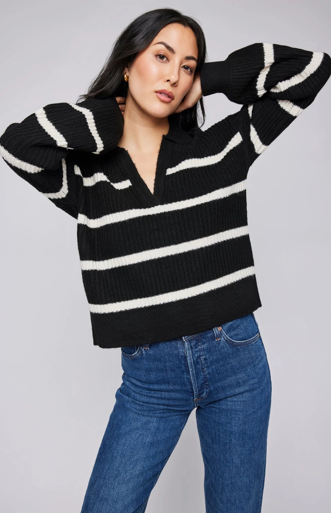 Beckett Collared Stripe Sweater In Black & White