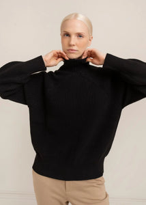 Lauren Sweater In Black