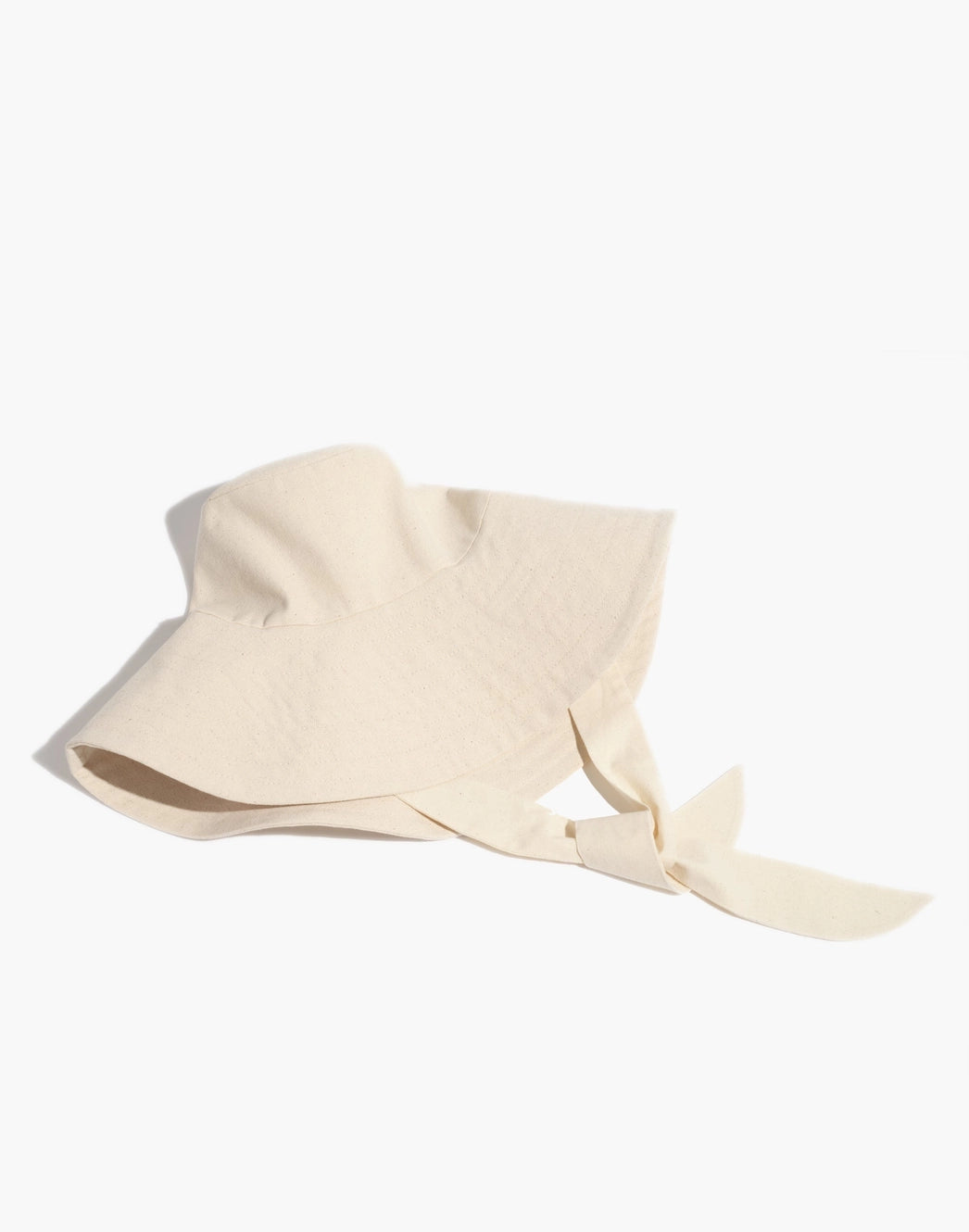 Canvas Hat With Tie