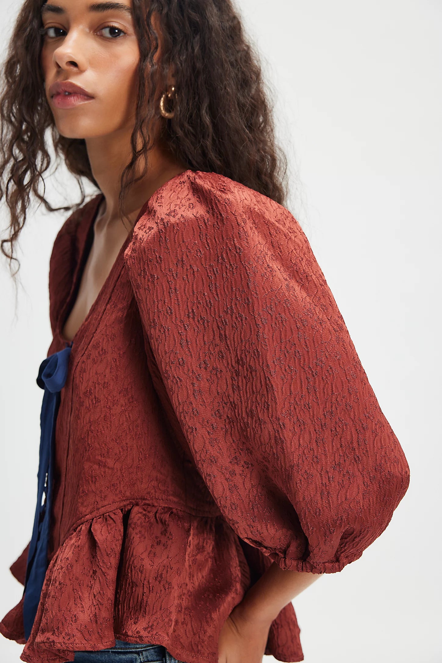 Pamela Bow Top In Spiced Rum