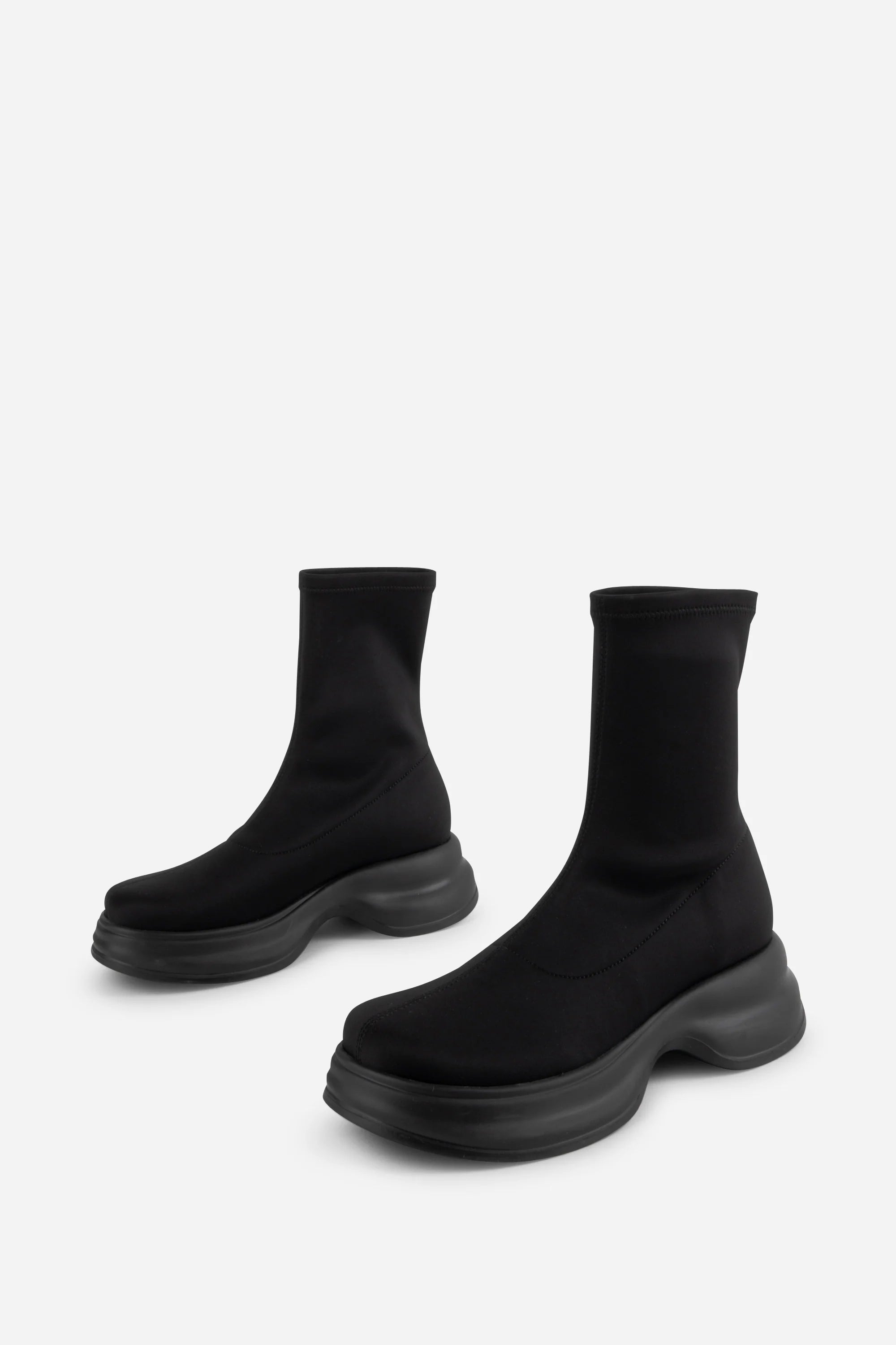 Maco Stretch Ankle Boot In Black Scuba