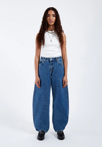 Nanci Jeans In Stream Mid Retro