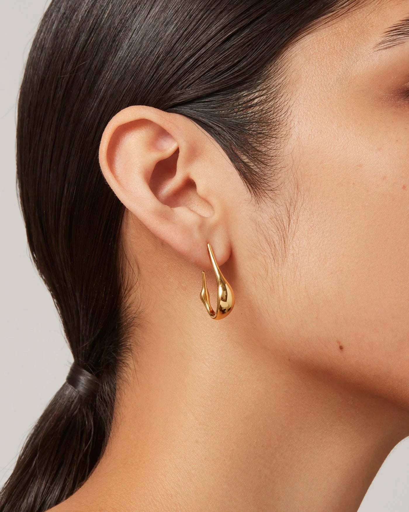 Collette Small Hoops