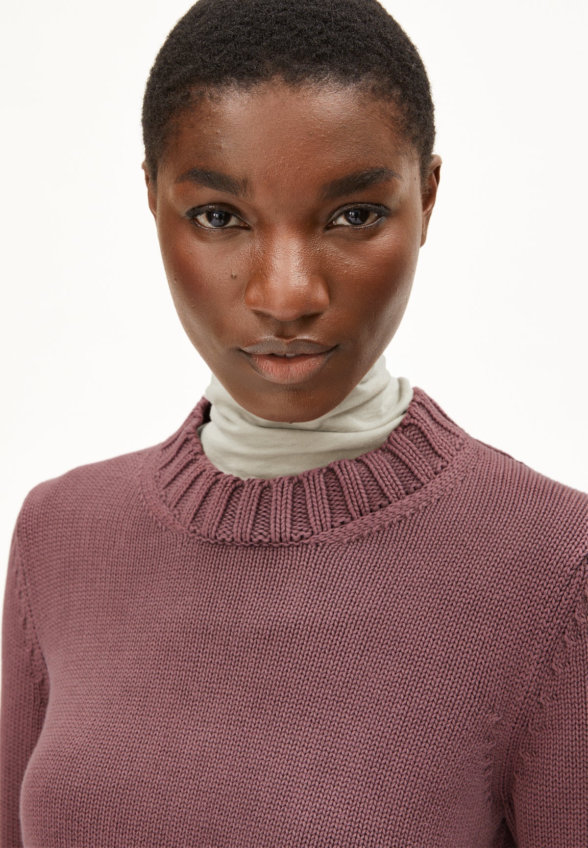 Amaliaas Cotton Knit Crewneck In dark Berry