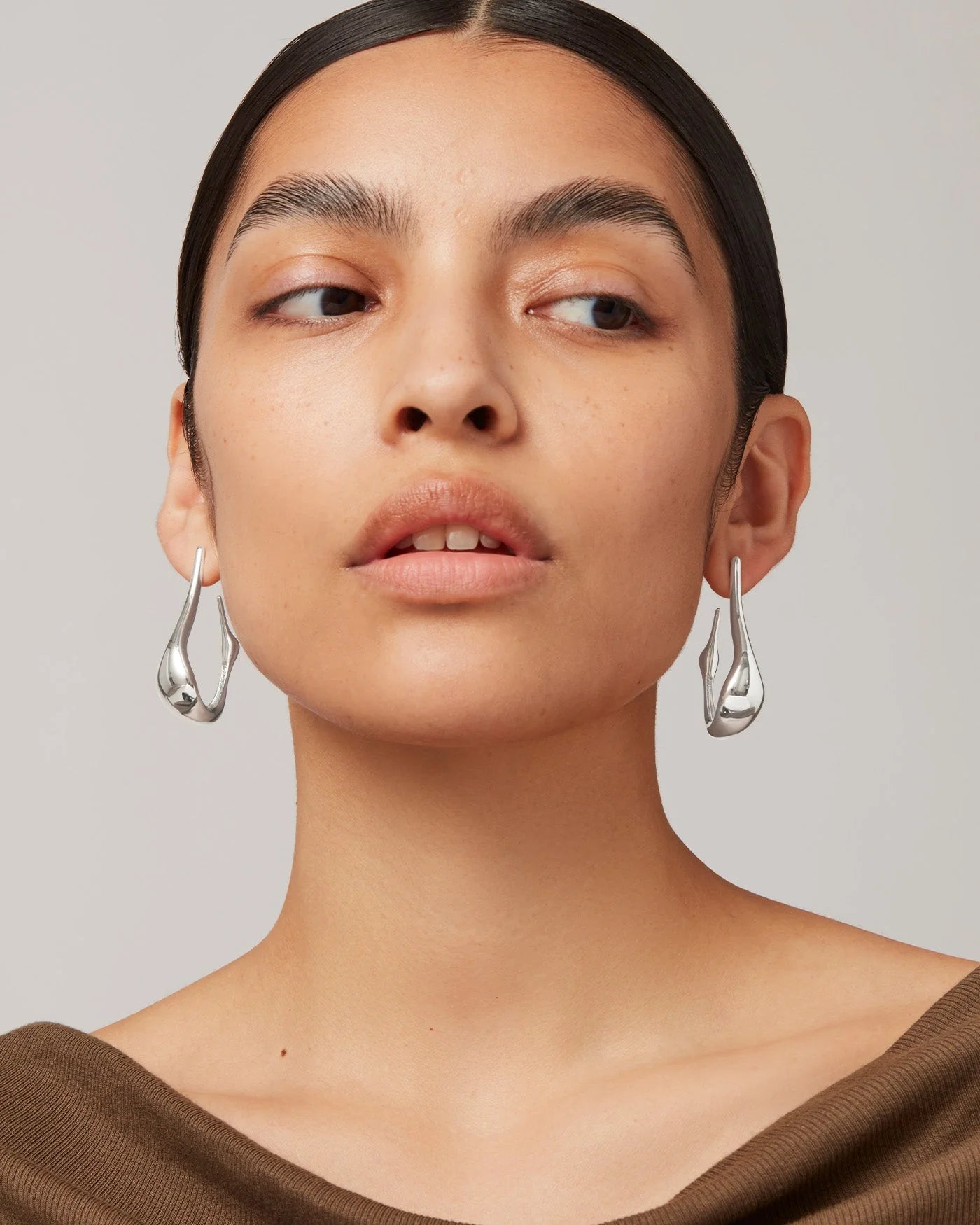 Collette Medium Hoops