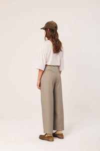 Tailored Pleated Trousers In Grey