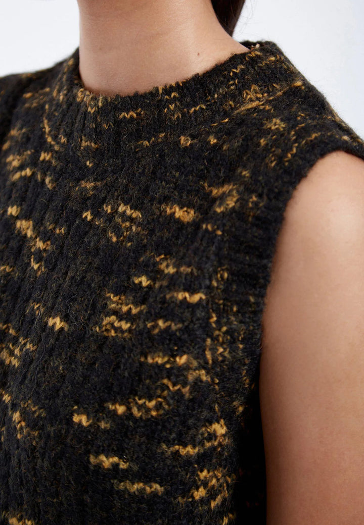 Mina Vest In Space Black