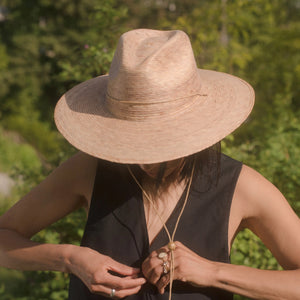 Palm Hat In Natural Brown