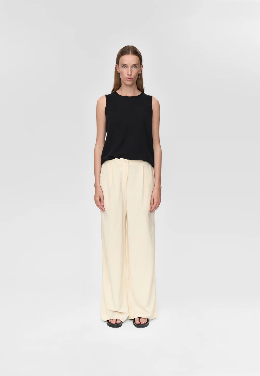 Auburns Knit Tank In Black