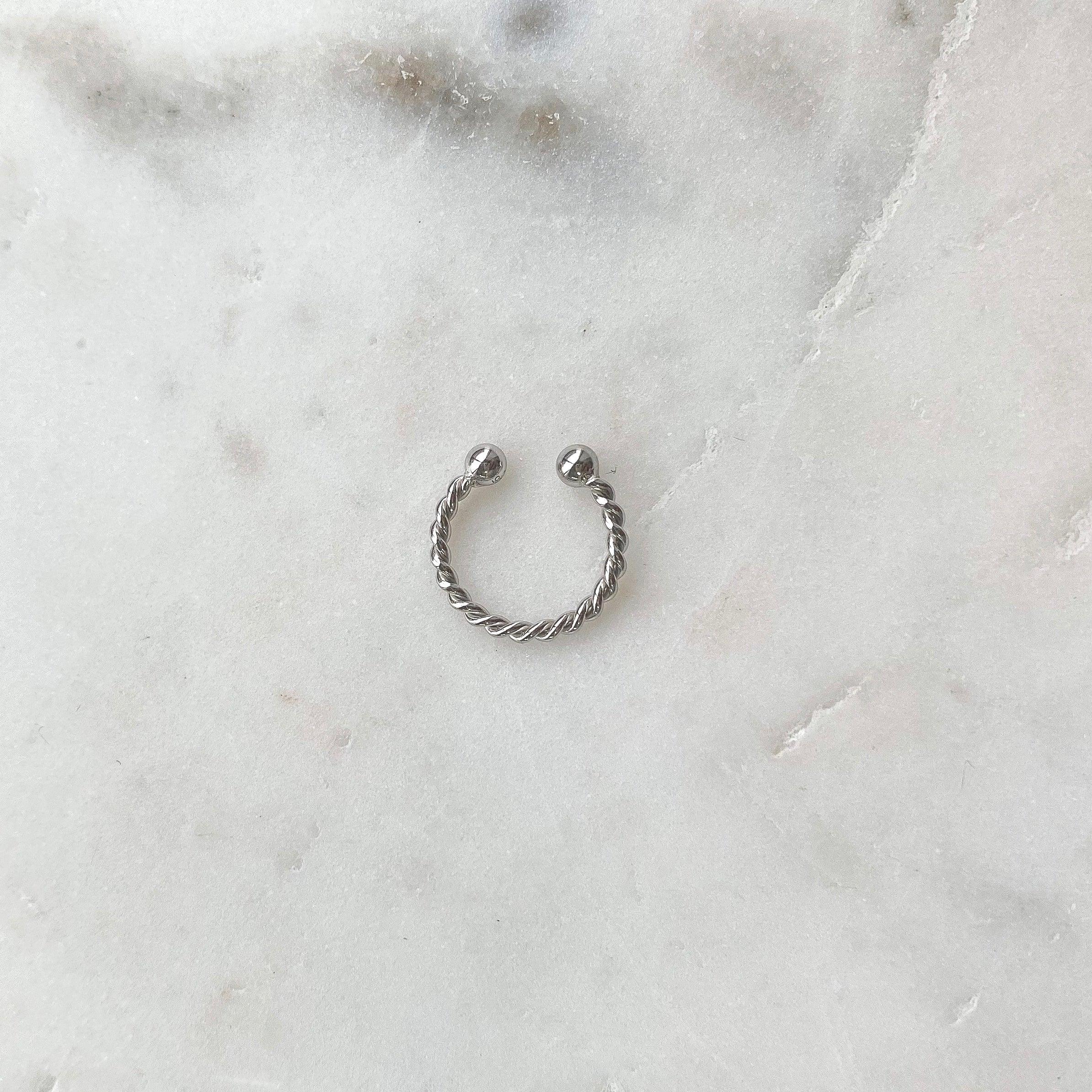 Torsadé Ear Cuff