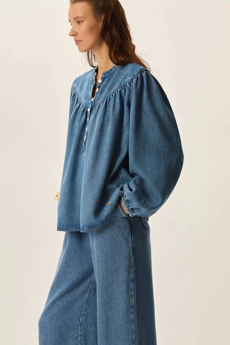 Laura Denim Blouse In Bleach