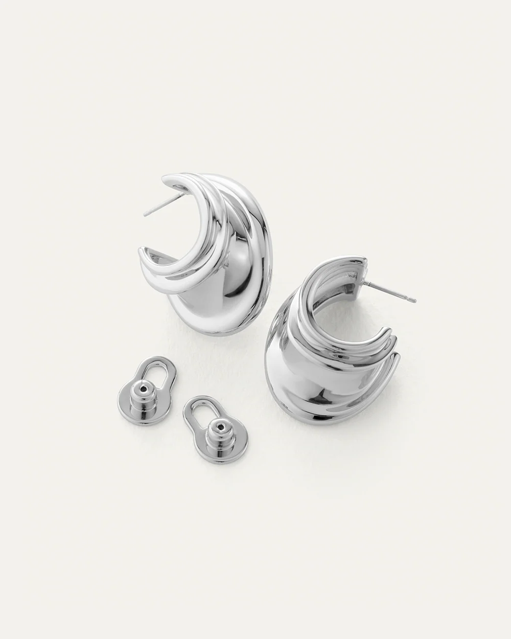 Leona Hoops