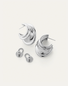 Leona Hoops