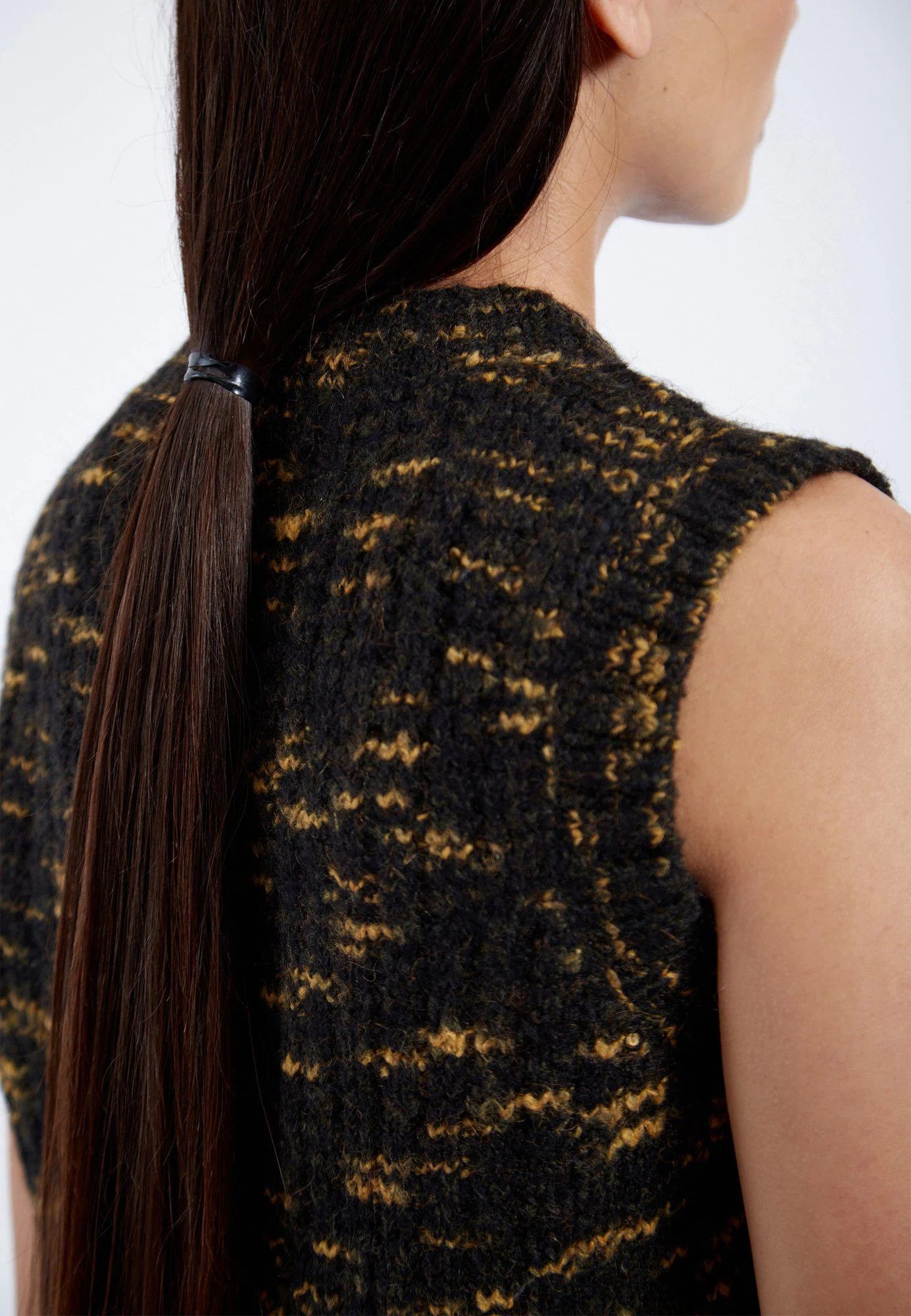 Mina Vest In Space Black