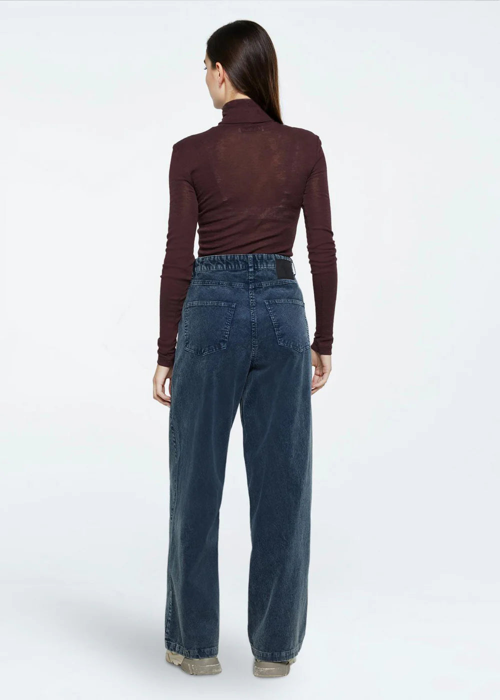 Aiyas Corduroy Pants In Legion Blue