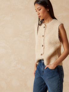 Button Up Knit Vest In Cream