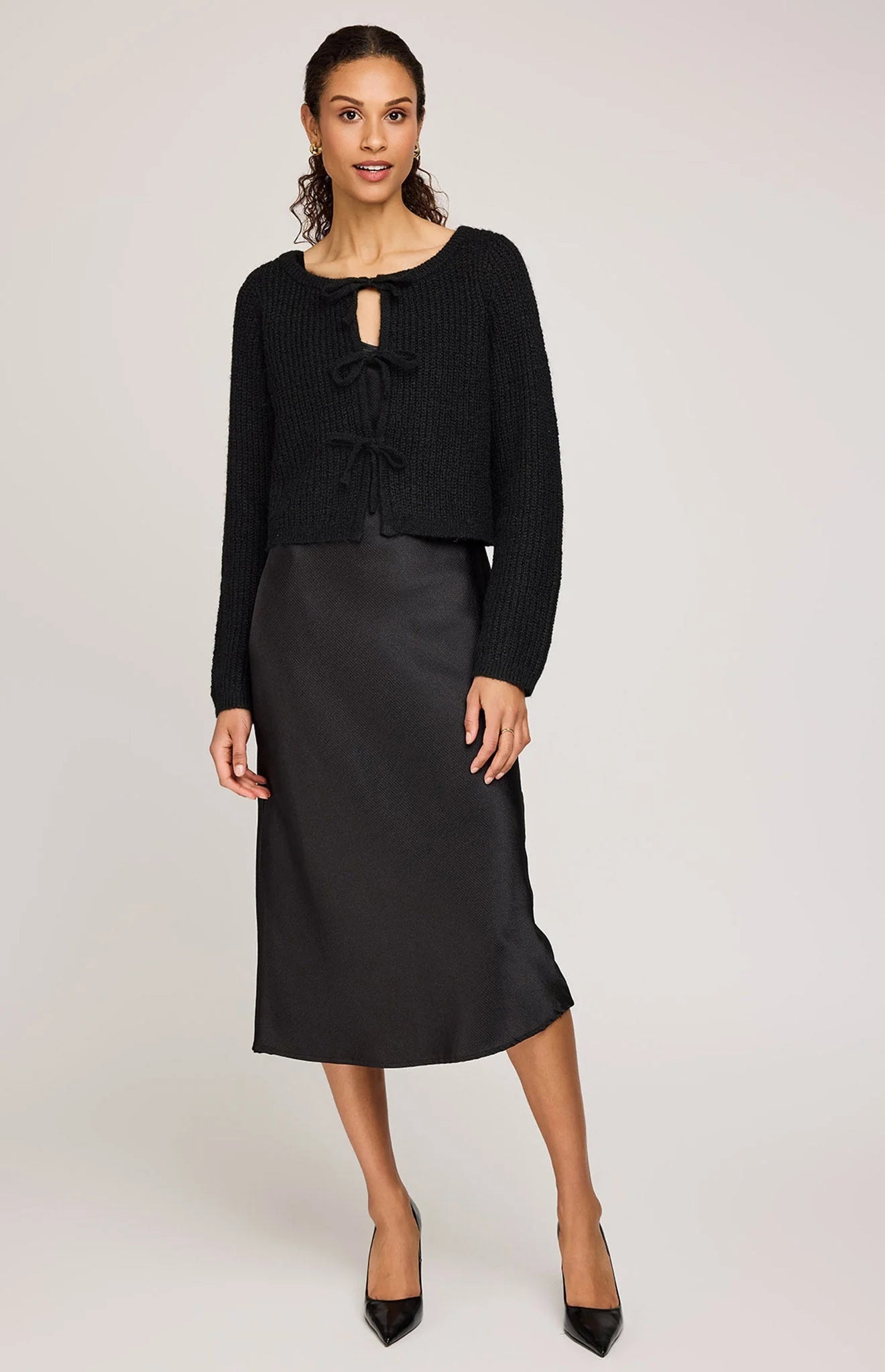 Shayla Tie Cardigan In Black