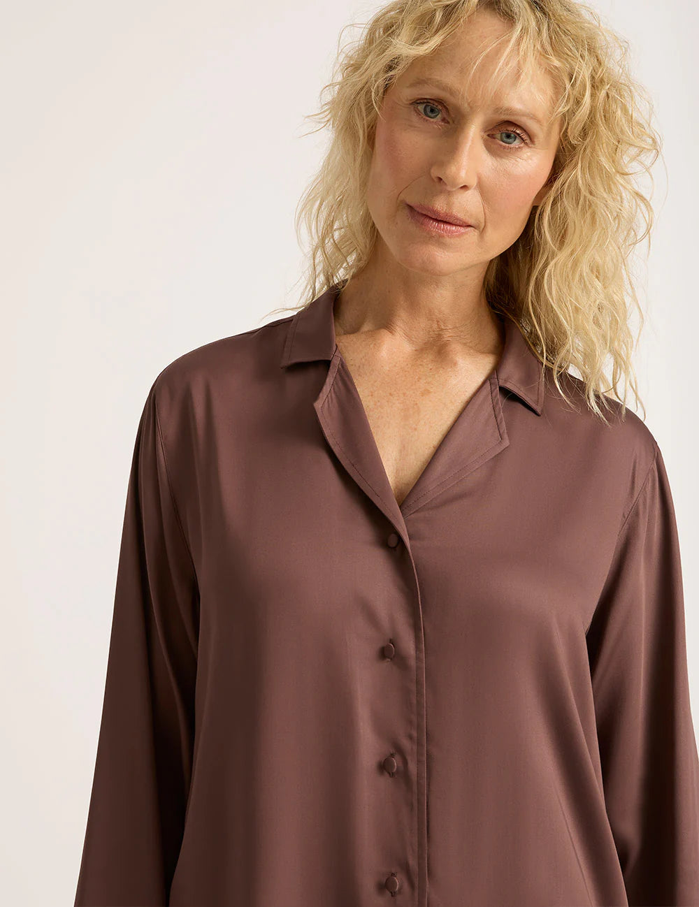 Vegan Silk Long Sleeve Sleep Shirt In Garnet