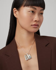 Sundra Large Pendant Necklace