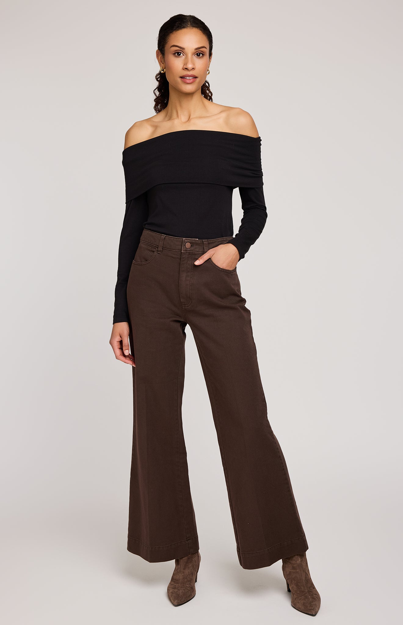 Livia Pant In Java