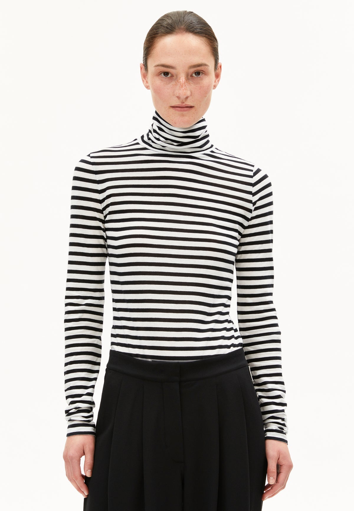 Grazilianaa Stripe Long Sleeve Rollneck In Black & White