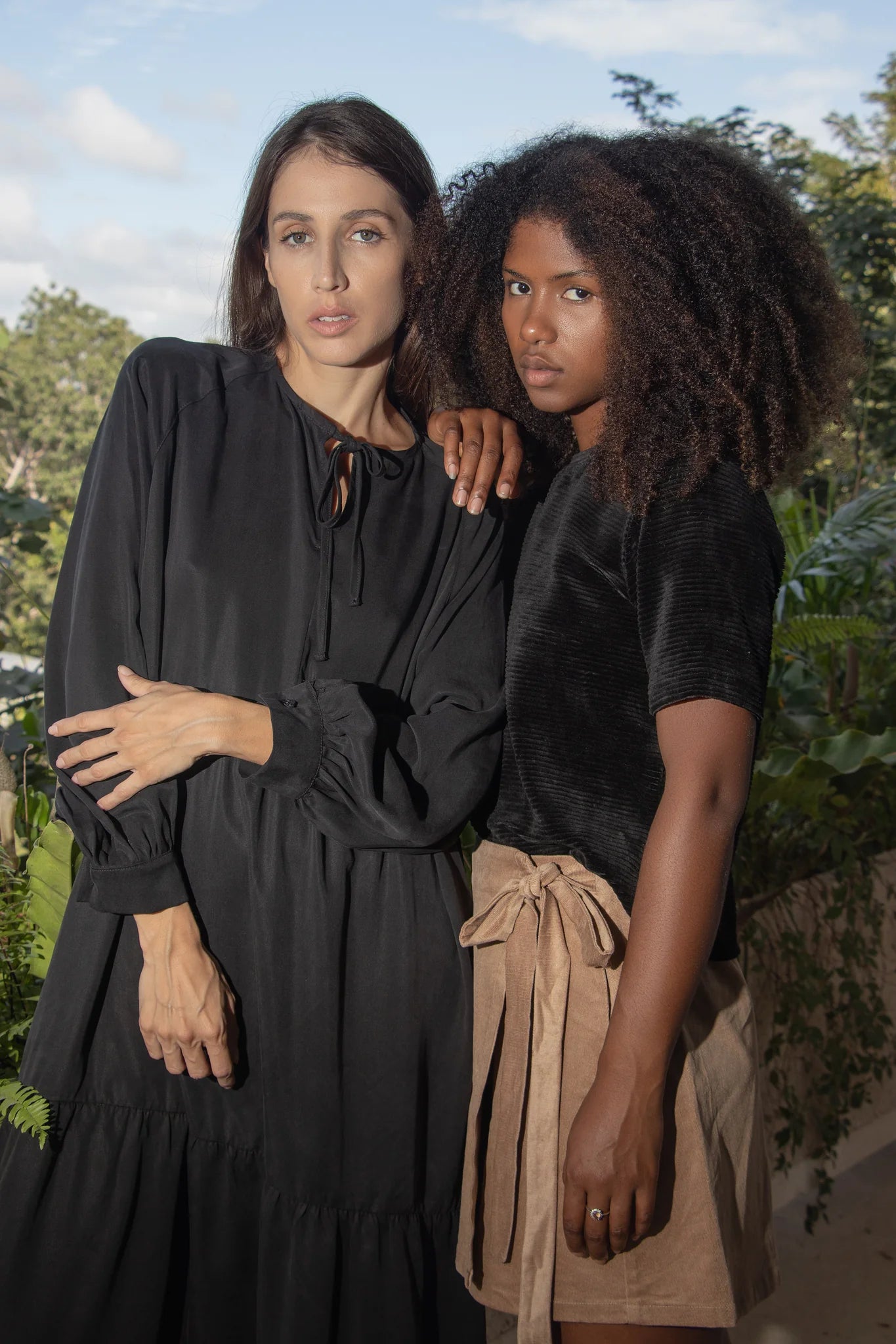 Tofino TShirt In Pepper Velvet