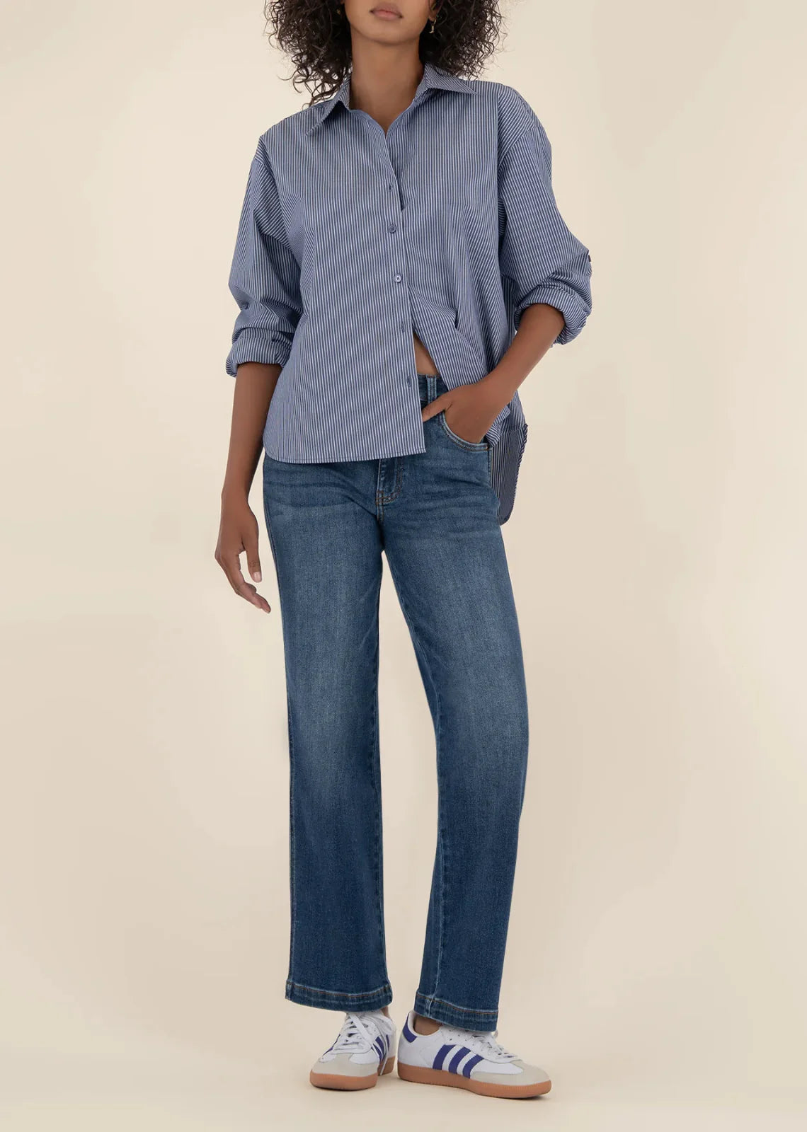 Pattie High Rise Straight Legs In Razor Wash