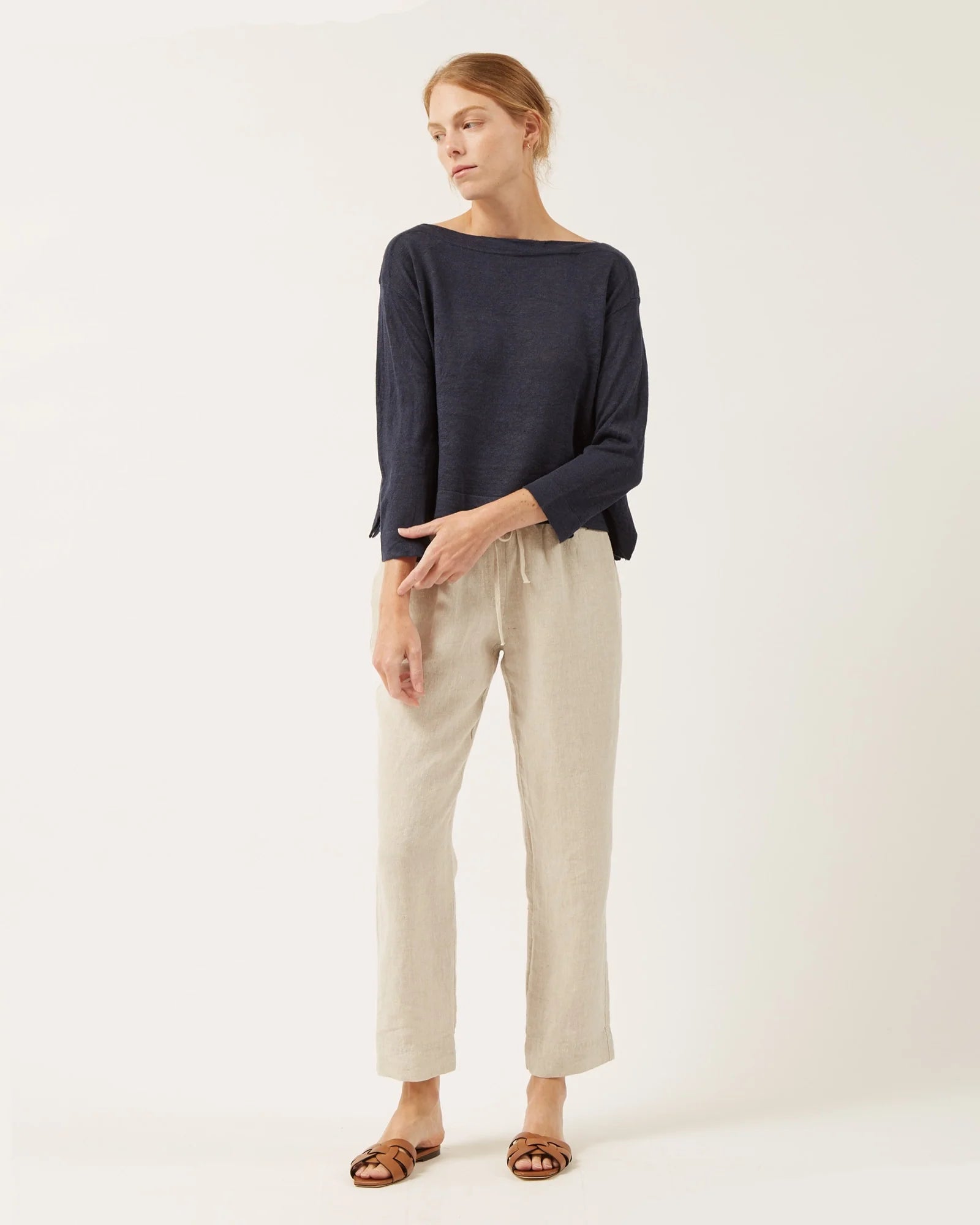 Cassandra Linen Sweater In Navy